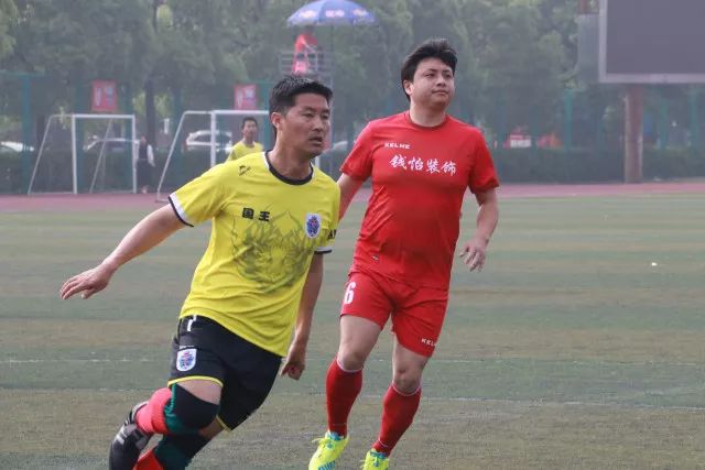 rb88官网联系服务图片